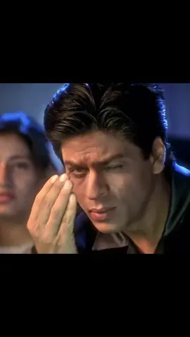 Suraj hua madam 🌄 🌝 🤗  #shahrukhkhan #kajol #srkajol #bollywoodsong #foryou 