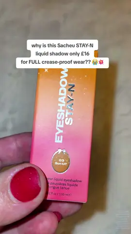 @SACHEU UK one-swipe shimmer that actually stays #dealdrops #tiktokmademebuyit #christmas2025 #eyemakeup #beautyproducts 