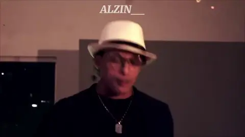 me perdoa eu não fui santo errei.... . . . . . #paulynhopaixão #voltavida #voltavolta #vaiprofycaramba 