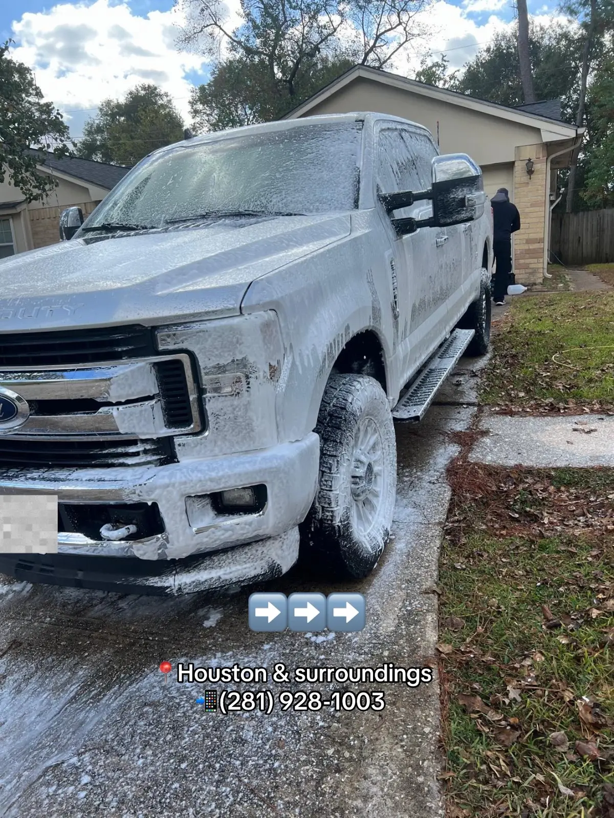 Car detailing services right at your door step! No need to leave the house to get your car washed! Book with us Today we’ll come to you✅ 📲(281) 928-1003 - - - #fyp #houstoncarcleaning #autocare #cardetailing  