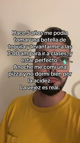 Así es #fyp #viral #comedia #humor #vejez 