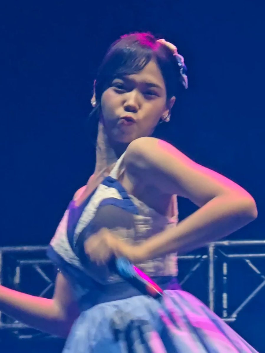Lana JKT48 - Fortune Cookie Yang Mencinta LawFellas Purwokerto 2025 @Aurhel Alana  @Lanautica  #jkt48 #fancam #lanajkt48 #celana #aurhelalana 