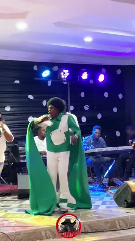 Eiii the gospel rockstar (Paul Wambantem )gave us a different style this evening at his 10th anniversaryvin ministry. #thetraditionalmc🎤 #trendingvideo #vira #ghanafuodotcom #showbiz 