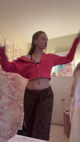 I love being ready for bed before 5:00 #dormlife #outfit #pj #weightedstuffedanimal #fypシ゚viral 