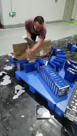 #热门话题 #battery #แบตเตอรี่ลิเธียม #Литиевая #بطارية  The lithium battery must be brand new.