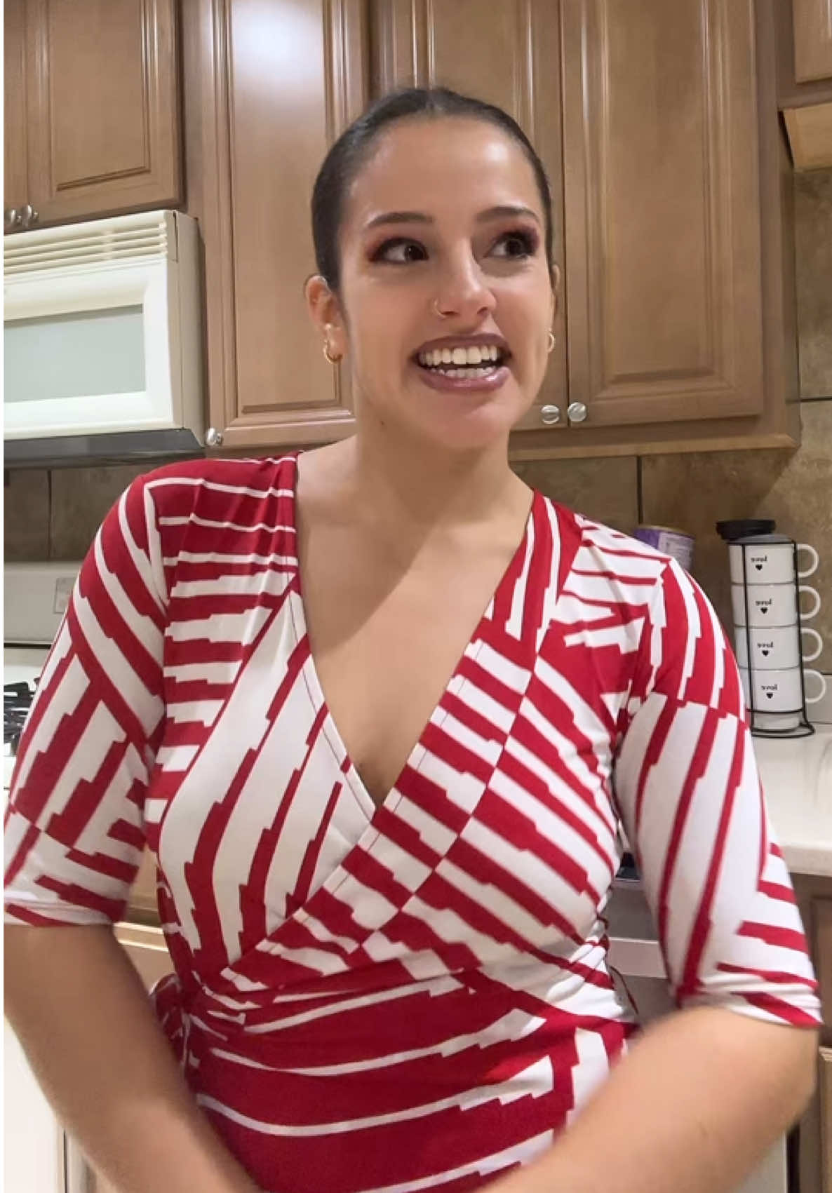 Part 2 cook dinner with me… #Vlog #dinnervlog #fyp 