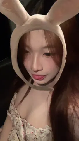 แลบลิ้นตามสเต็ป