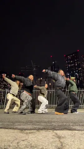 give it all to meee🗣️