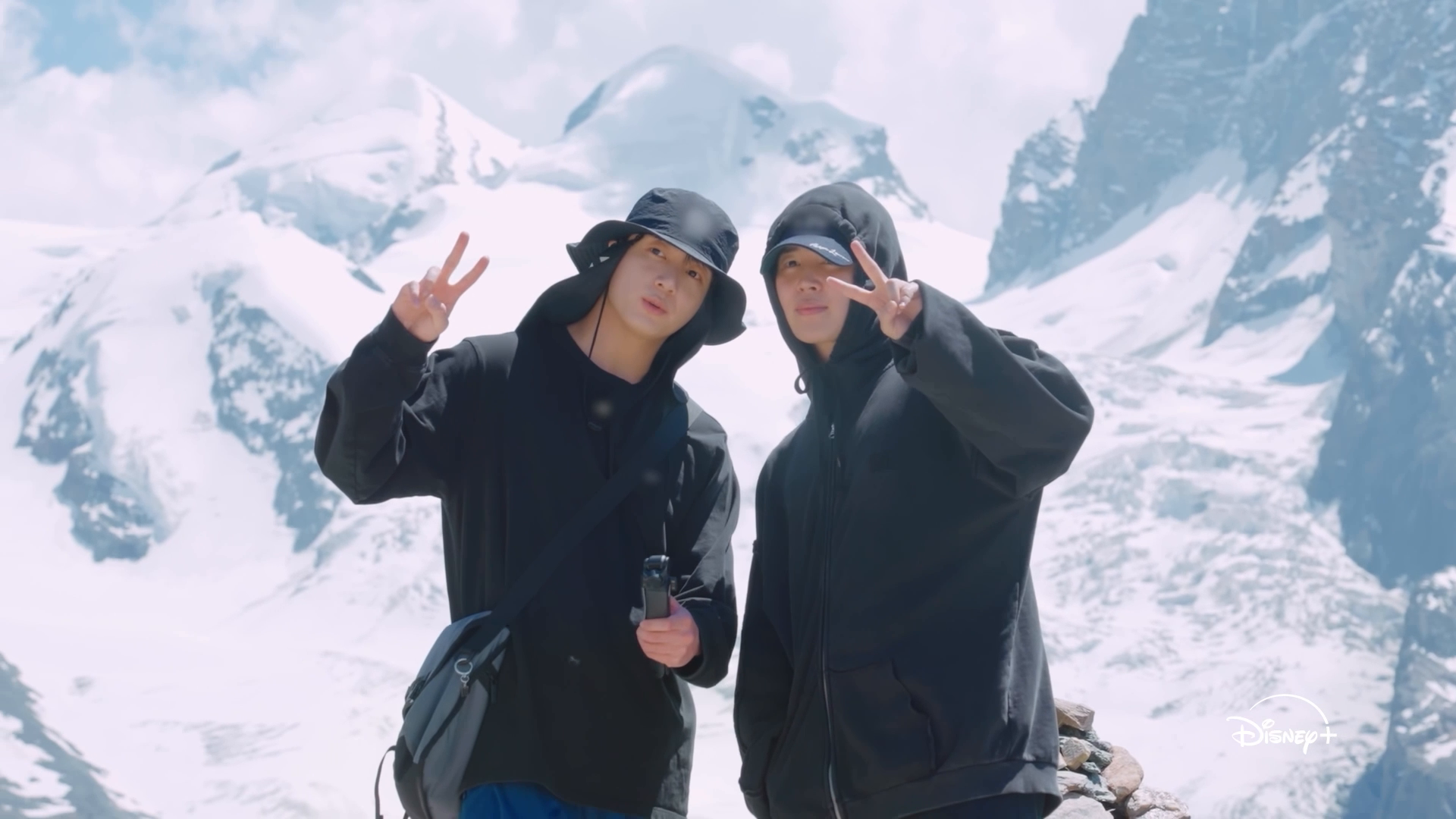 Berdua lebih seru! #Jimin dan #JungKook siap bawa kamu ke destinasi baru. Streaming #AreYouSure?! Season 2 mulai 3 Desember, eksklusif di #DisneyPlusID.