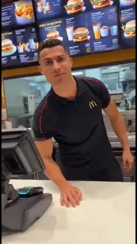 #ronaldo #messi #macdonalds 
