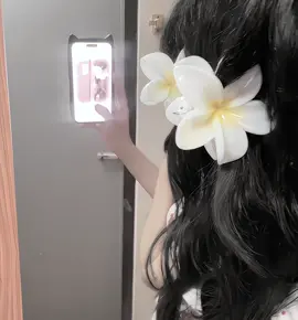 ကလစ်နဲ့ဂယက် 🤌🏻