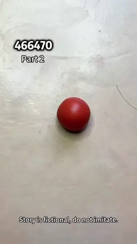 Part 2  After I got pulled into the horror game, my nearsightedness made everything blurry.