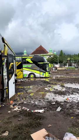 versi katak ijo ditarik damkar di papandayan #msm #asyrof #msmafawisata #trippapandayan15novembrr #fyp 