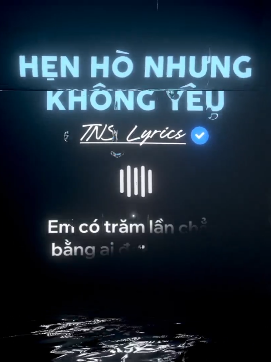 Hẹn Hò Nhưng Không Yêu Remix #nhachaymoingay #lyricsvideo #nhacnaychillphet #xh #fyp 