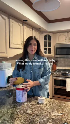 Jones loves being out of the house so that does make things easier. But your life doesn’t have to stop when you have a baby!! #postpartum #firsttimemom #newbornlife #leavingthehousewithkids 