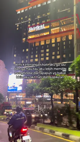 lebih baik menghindar🤗