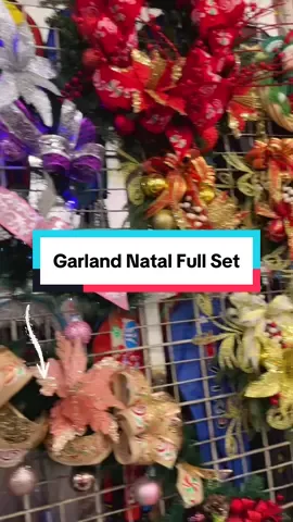 Rekomendasi Garland Natal Full Set buat sahabat Kristiani Selamat Menyambut Peringatan & Perayaan Natal. Semoga Damai Natal Menyertai Kita Sekalian “Merry Christmas and Happy New Year”. #GarlandNatal #Fullset #aksesorisnatal #Natal2025  #Garlandnatalfullset 