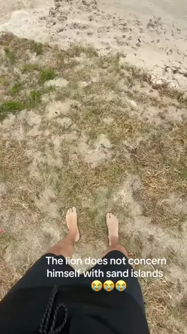 Thru the sand 😦@Barstool Outdoors (Via:@Beau Kelly) 