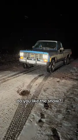 spinny spinnnn#squarebody #78k20 #oldtrucksarebetter 