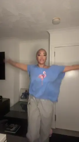 someone said i look like the avatar , bob the builder , lil bill , lovely peaches , bald roblox character , an egg etc THE LIST GOES ON #alexisdenecheau #foryou #viral #hair #relatable 