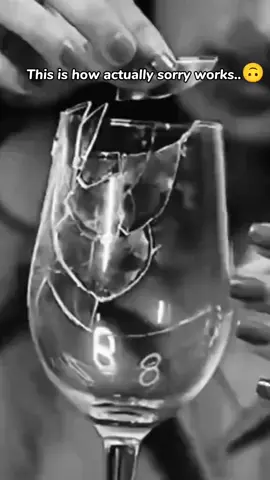 #ကျေမွသွားခဲ့တဲ့ နှလုံးသားတစ်စုံကို ကပ်ခွာလေးနဲ့ ကပ်ပြီး တစ်ခြားတစ်ယောက်ကို အဲ့နှလုံးသားနဲ့ အသုံးပြုနေတုန်ပဲဗျားးး😭😭#💖☝️خداکیبندہ☝️💖#fypシ゚viral🖤tiktok 