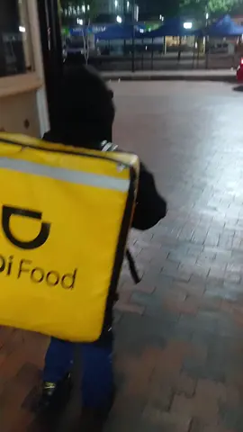 activo con mi papá lo acompañe a trabajar 