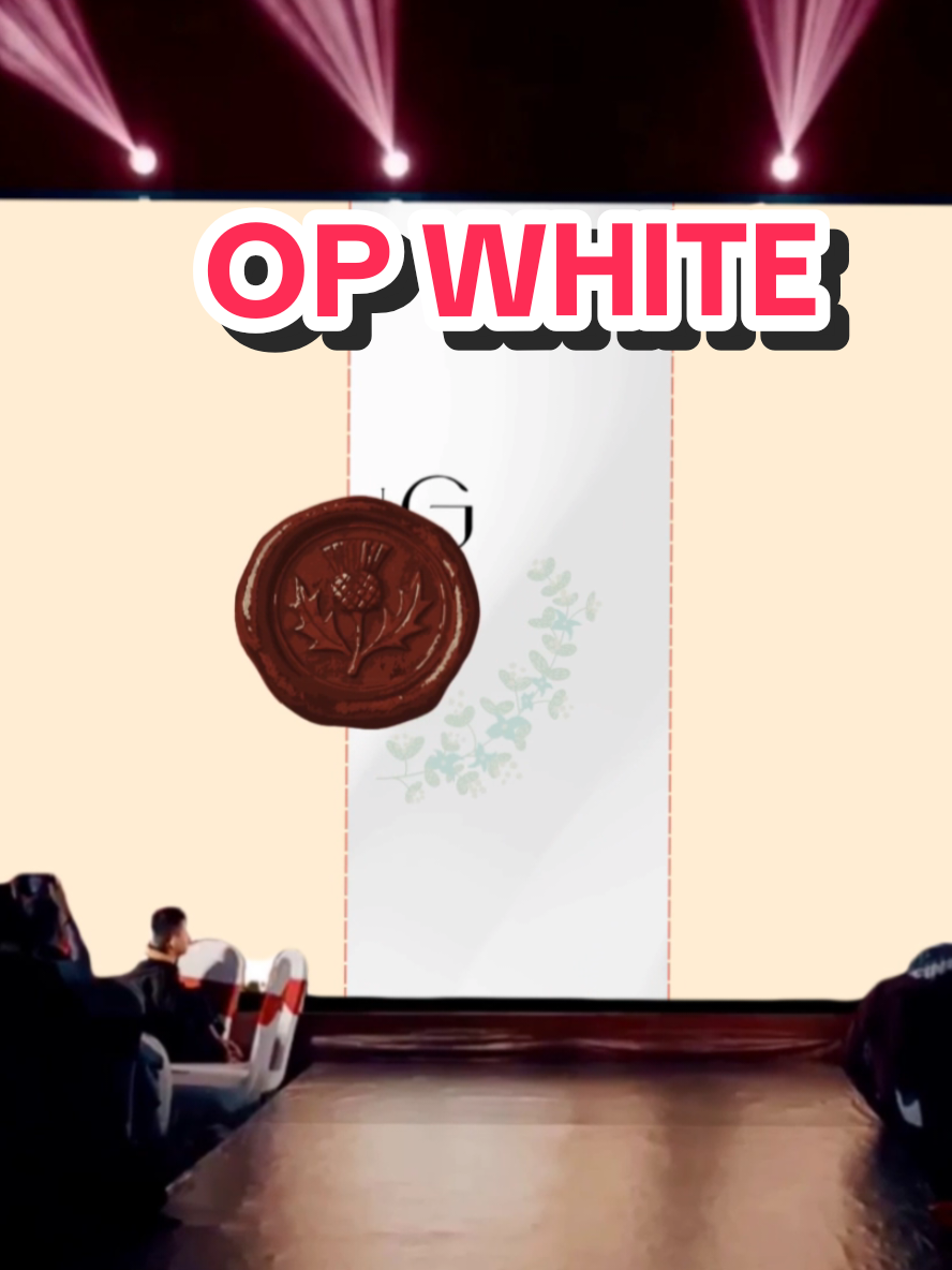 Đám cưới chiếu video vừa sang trọng lại có không khí lãng mạn tinh tế #momantieccuoi #damcuoi #changxinchao #opwhite 