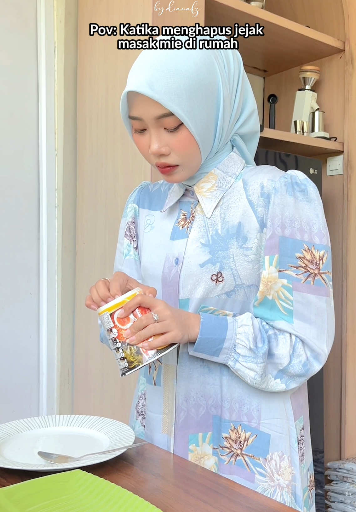 Pokoknya orang rumah gak ada yang boleh tau kalo kita habis bikin mie.🤭 #racuntiktok #bydianafz #dynclothingline #dressrayon #dressdyn 