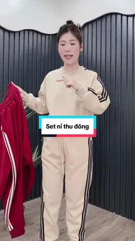 Trời vào lạnh các bà cứ mặc bộ này cho đỡ mất công phối đồ#tranguytin #hienhoafamily 