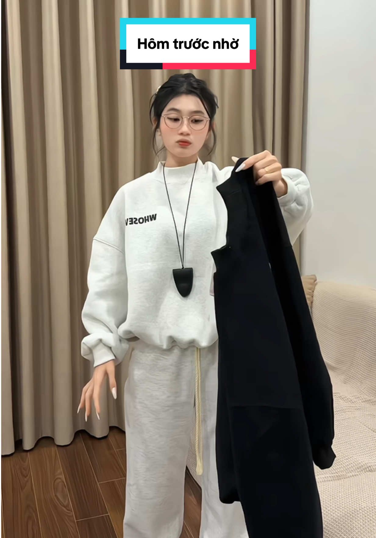 Áo sweater cozy, ấm áp mà vẫn cute hết nấc 🩵 #aosweater #aothudong #aosweaternu #ngocanhchibi #ngocanhoi