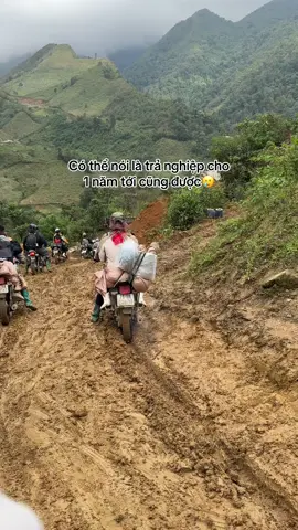 Cuối cùng cũng được diện kiến con đường trong truyền thuyết🥲 #lungcung2913m #trekking 