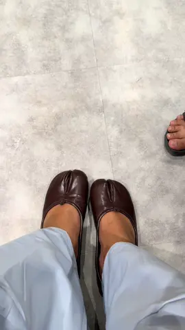 #รองเท้ากีบหมู #รองเท้าแฟชั่น 