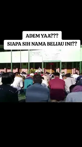 ustadz model gini yg bikin umat sadar tdk egois dengan kedok agama