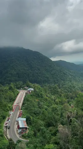 tempat persinggahan dengan suasana tenang dan nyaman 😁😁#promomakanharian 
