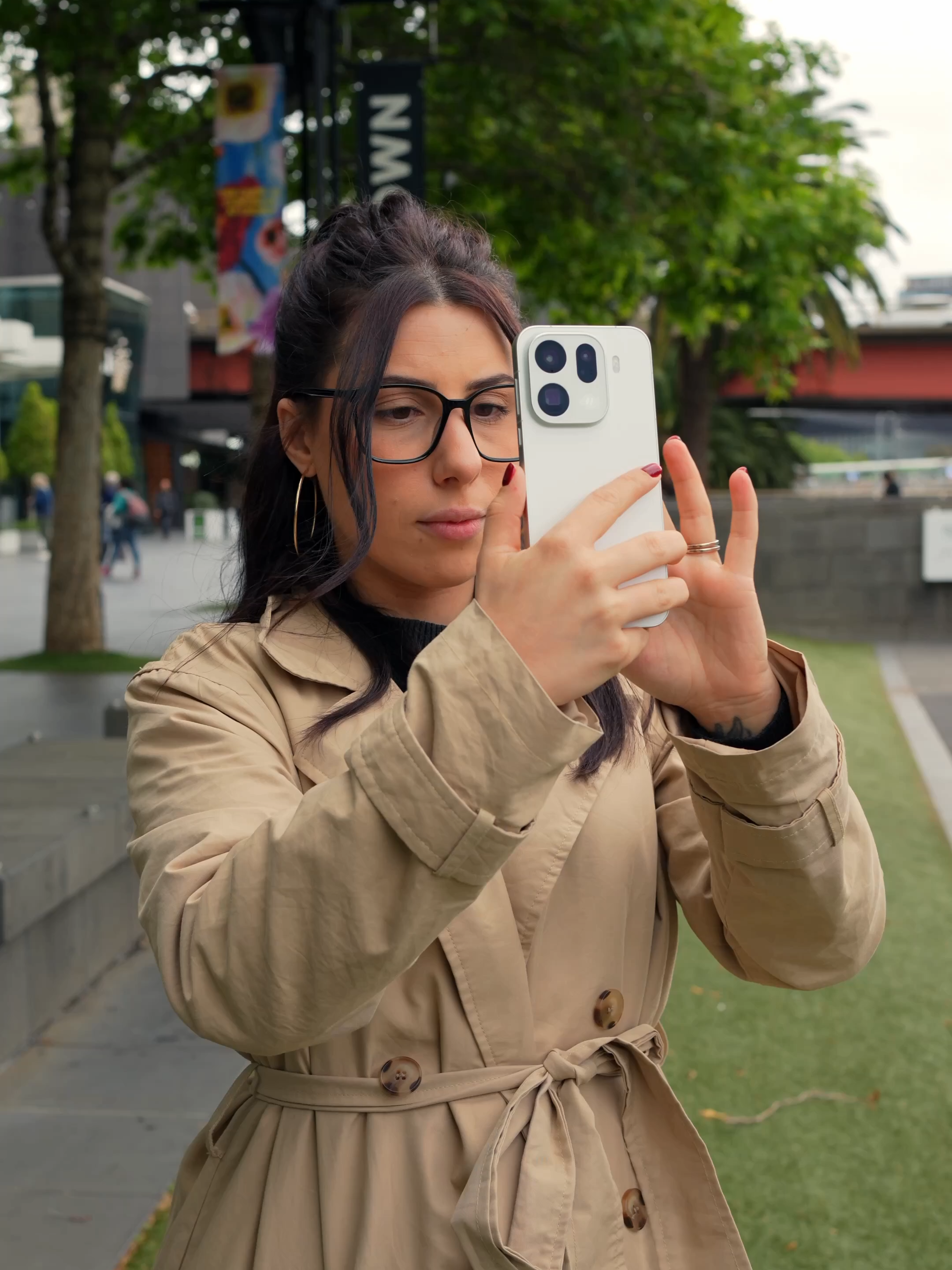 @liessshy takes us through some features of the new OPPO Find X9 Pro’s Hasselblad pro camera system! What’s your favourite feature? #OPPOAustralia#OPPOFindX9Series