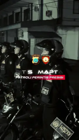 Halo sobat samapta! 👋🏻 Ditsamapta polda sulut melaksanakan patroli rutin perintis presisi guna mencegah adanya aksi premanisme dan gangguan kamtibmas diwilayah kota manado.  @Korsabhara @HumasPoldaSulut @Divisi Humas Polri  #poldasulut  #ditsamaptapoldasulut  #baharkampolri  #patroliperintispresisi 