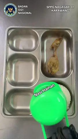 MENU HARI INI GENGS!🤩 1. Nasi Hainan 2. Ayam Goreng 3. Tempe Goreng 4. Timun + Selada 5. Buah Jeruk #sppg #fyp #sppgnagasari #karawang #bgn 