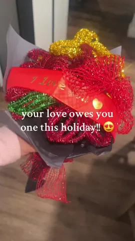 christmas eternal bouquet ❤️🎄  insta: basketsbyalyx !!#eternalflowers #christmas #bouquet #giftideasforher 