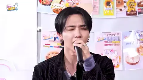 cr. bubblriwoo // sipaling menghayati 😩😩 tpi.. suka bngt ama tipe suara unak😩😭🫶 #boynextdoor #woonhak 