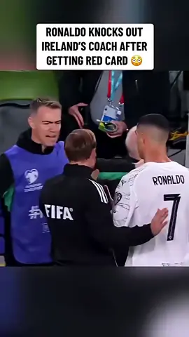 #cristiano #locura #lepega #arbitro 