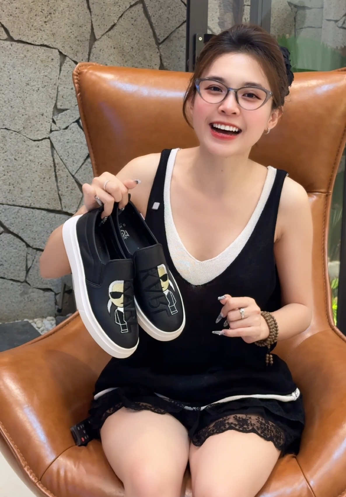 Kh cần đắn đo suy nghĩ