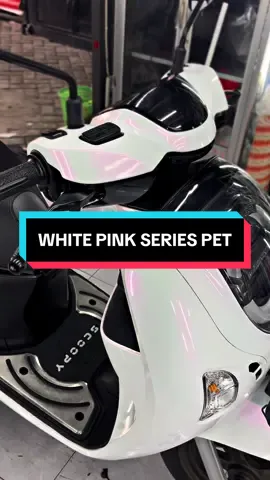 White pink series Pet, tetap putih tapi dengan kilat an warna pink✨  📍Lokasi : Jl. Bagawan tabari, ds. Gogorante, kec. Ngasem, kab. Kediri, jawa timur.  Admin : 081515661994 #skotlet #wrapping #stiker  #stikeruv #stikerpremium                          