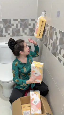 Giấy rút treo tường topgia #vochongphuonglun #topgia #giayruttreotuong 