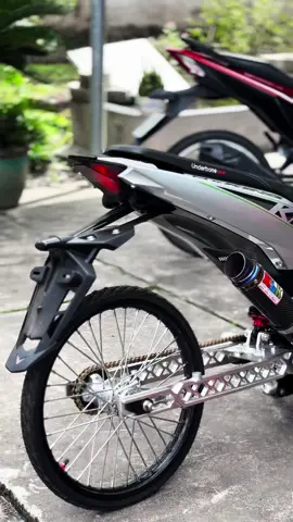 Chiếc xe hết thờii 😒 #y15zr #xuhuong #ex150 #y15zrmalaysia #y16zr 