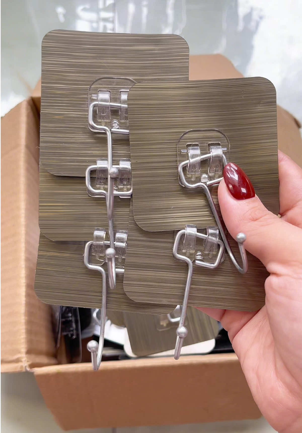 Combo 50 cái móc dán tường Chỉ 45K trợ phí ship  #mocdantuong #mocdantuongchiuluc #mocdantuongdanang #giadungnhabap93 