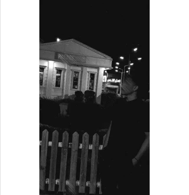 نحنُ بحاجة أن نفقد الذاكِرة ونبدأ مِن جديد . 🖤