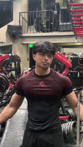 Bro the fit!!! #gym #GymTok #gymshark #aesthetic #onyx 