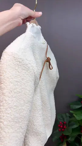 Aoa khoác bé gái kèm túi đeo chéo #aokhoacchobe #aokhoacbegai #dobegai #thoitrangtreem 