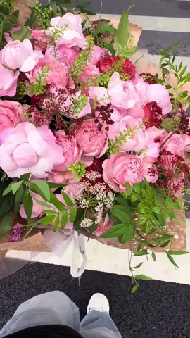 Quá khứ là thứ mãi mãi và duy nhất không bao giờ thay đổi được… #nhofleur_hoatuoi #hoadep #hoatuoisaigon #tiemhoanho #xuhuong 