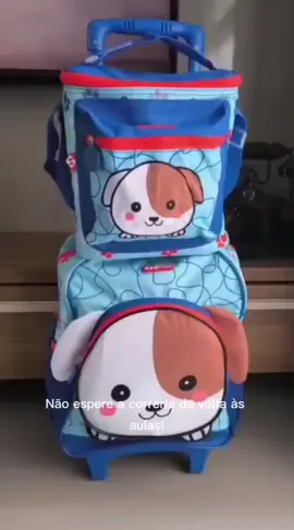 Kit escolar infantil com mochila de rodinha e lancheira Dog 🐶 conforto e estilo para a criançada! #VoltaAsAulas #MochilaSestini #KidsStyle #Lancheira #MaterialEscolar